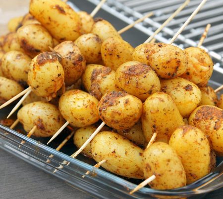 rosemary potatoes, grilling, outdoors, potatoes, hot, ash, flames, camping, fire, embers, wood, heat, outdoor, fireplace, warmth, burn, camp, campfire, meal, food, enjoy the meal, skewers, aluminum shell, grill, potatoes, potatoes, potatoes, potatoes, potatoes, camping